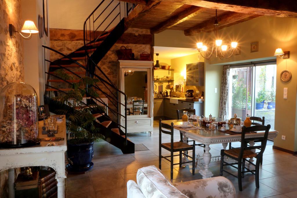 Chambres D'Hotes Du Presbytere La Bastide-l'Eveque Buitenkant foto