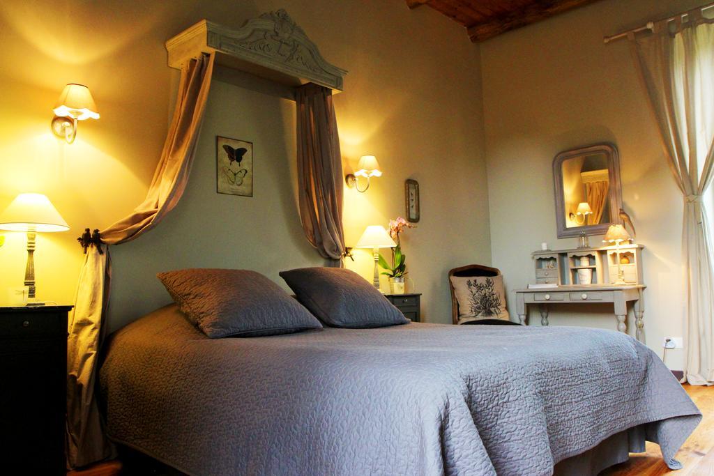 Chambres D'Hotes Du Presbytere La Bastide-l'Eveque Buitenkant foto